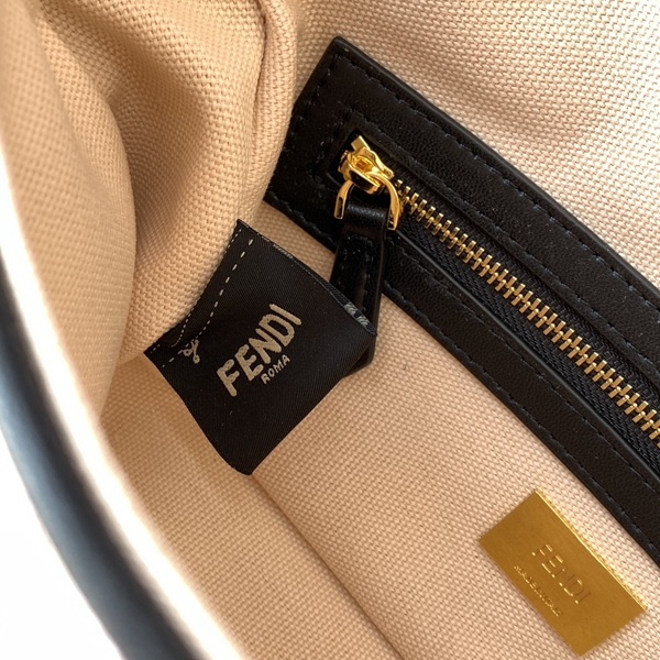 スーパーコピーブランドバッグ着用イメージ